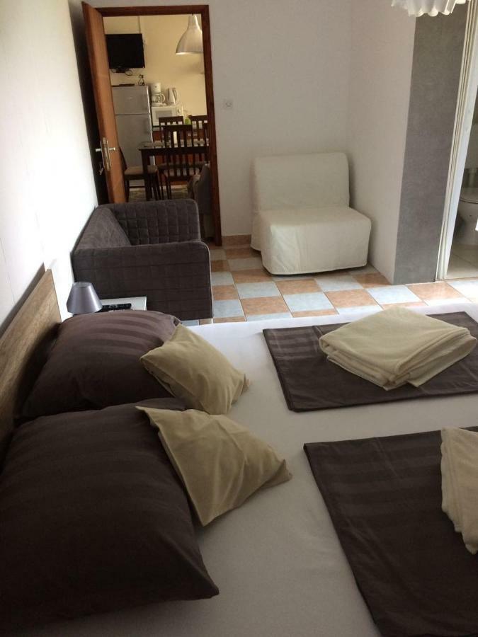 Apartmani Dana Sukošan Exteriér fotografie