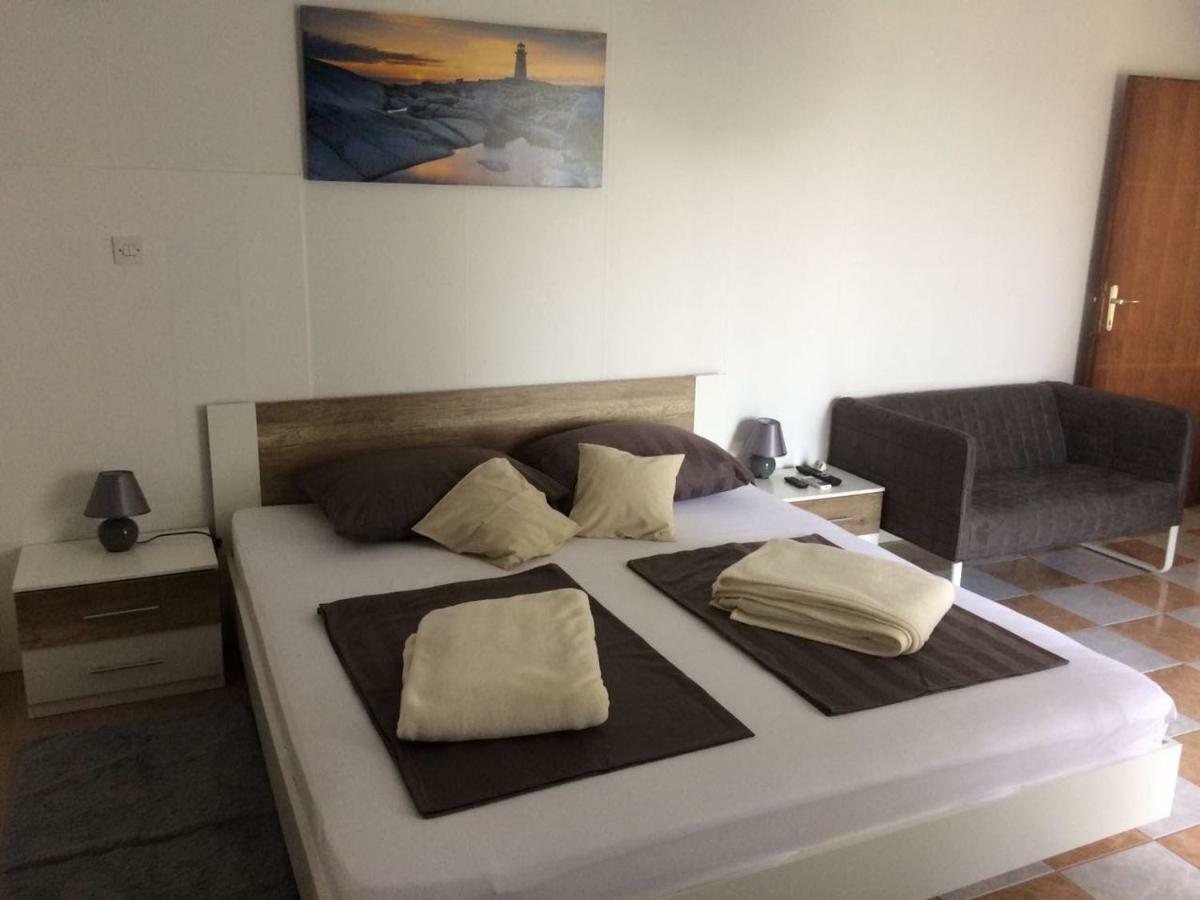Apartmani Dana Sukošan Exteriér fotografie