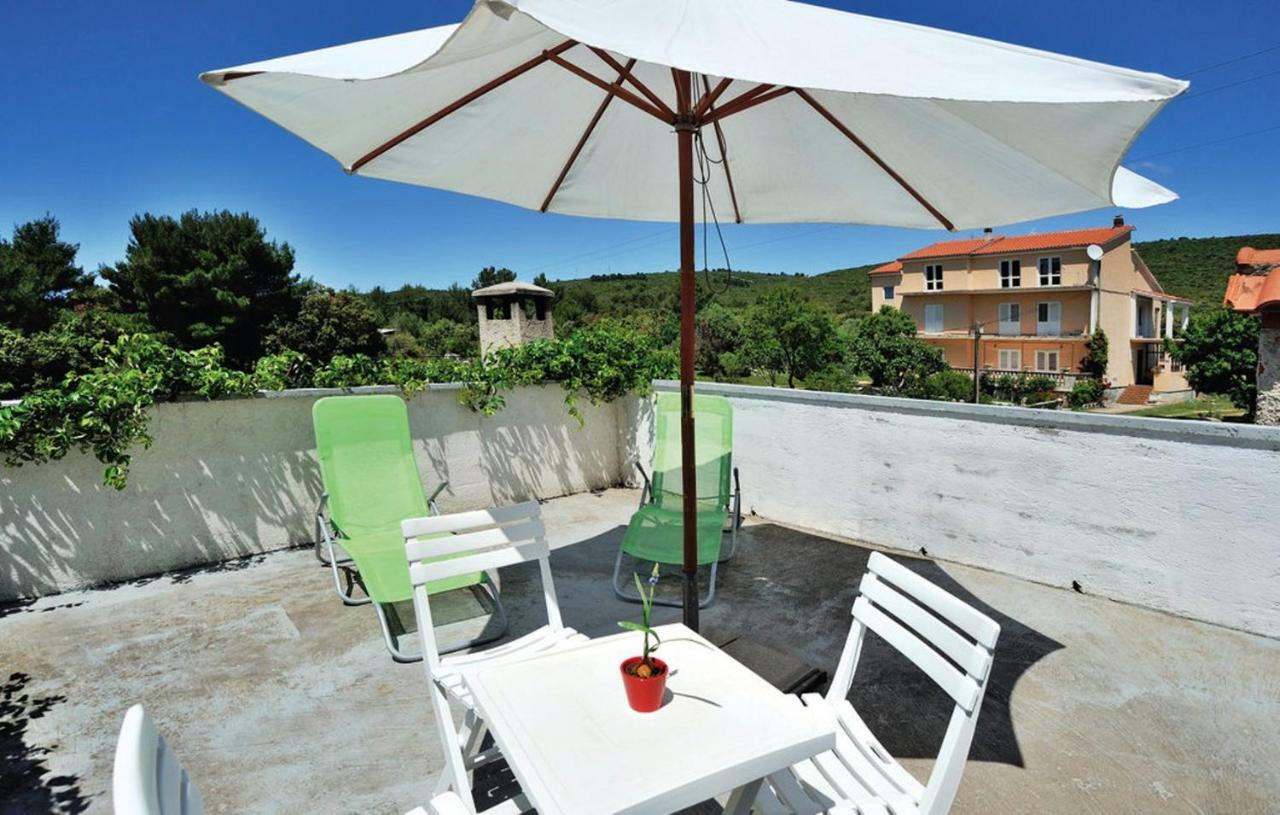 Apartmani Dana Sukošan Exteriér fotografie