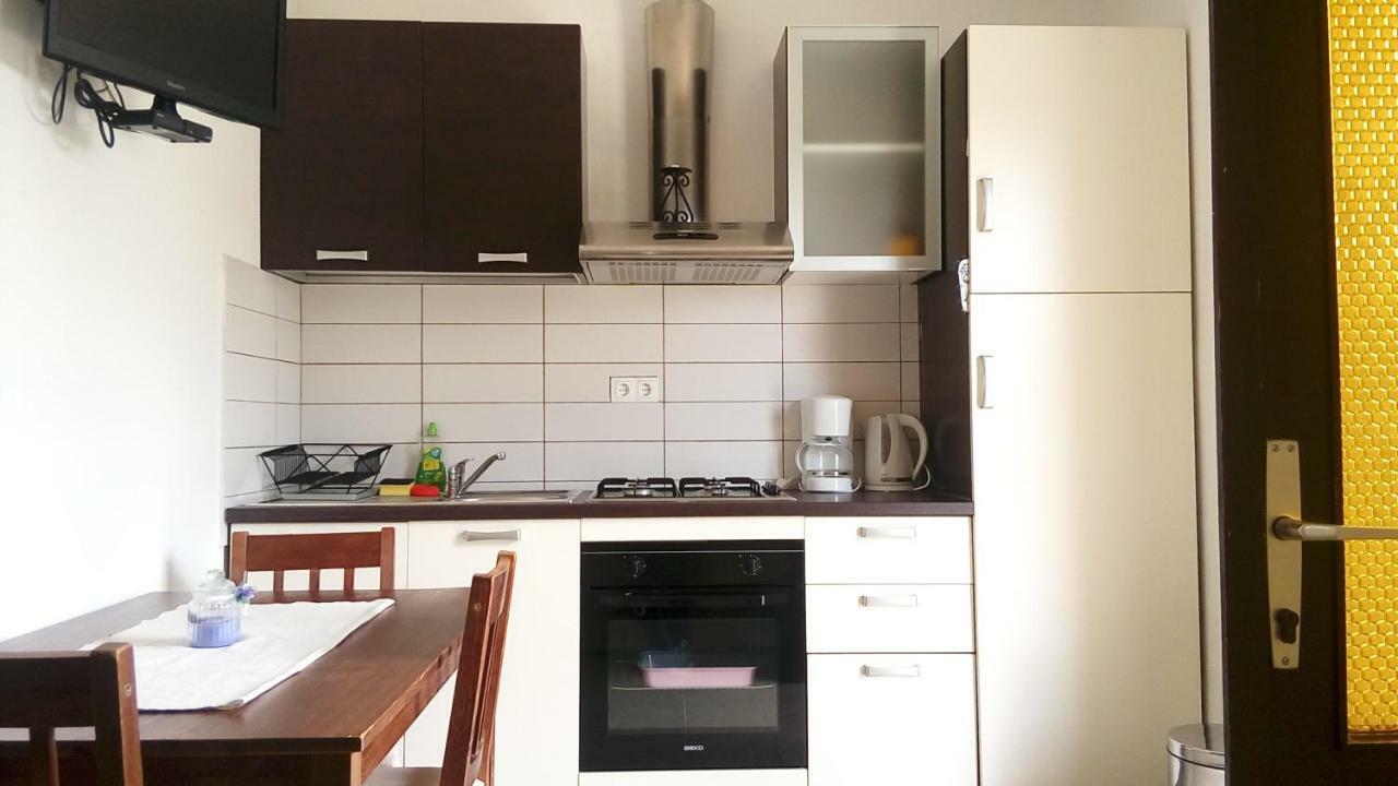 Apartmani Dana Sukošan Exteriér fotografie