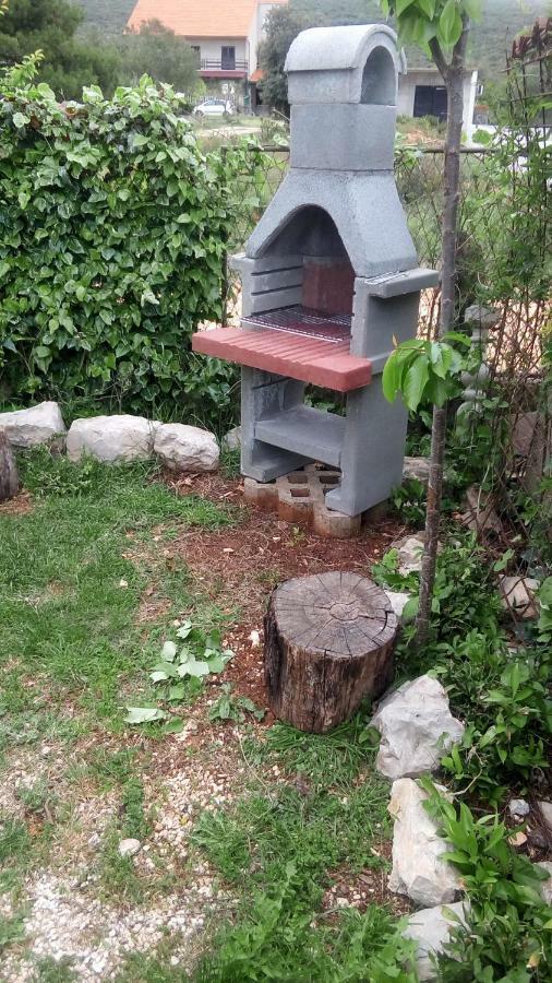 Apartmani Dana Sukošan Exteriér fotografie